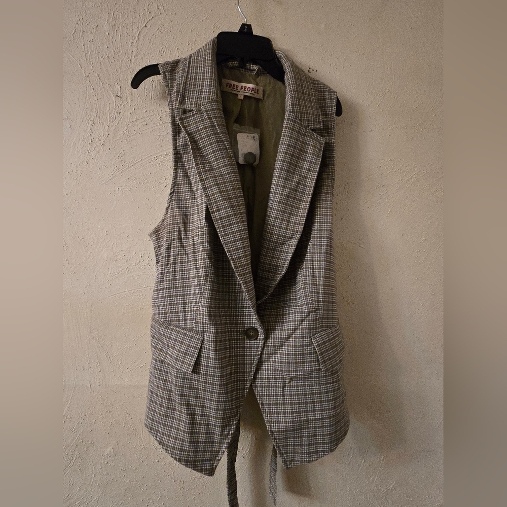 Free People Plaid Sleeveless Blazer Vest in Gray and Cream